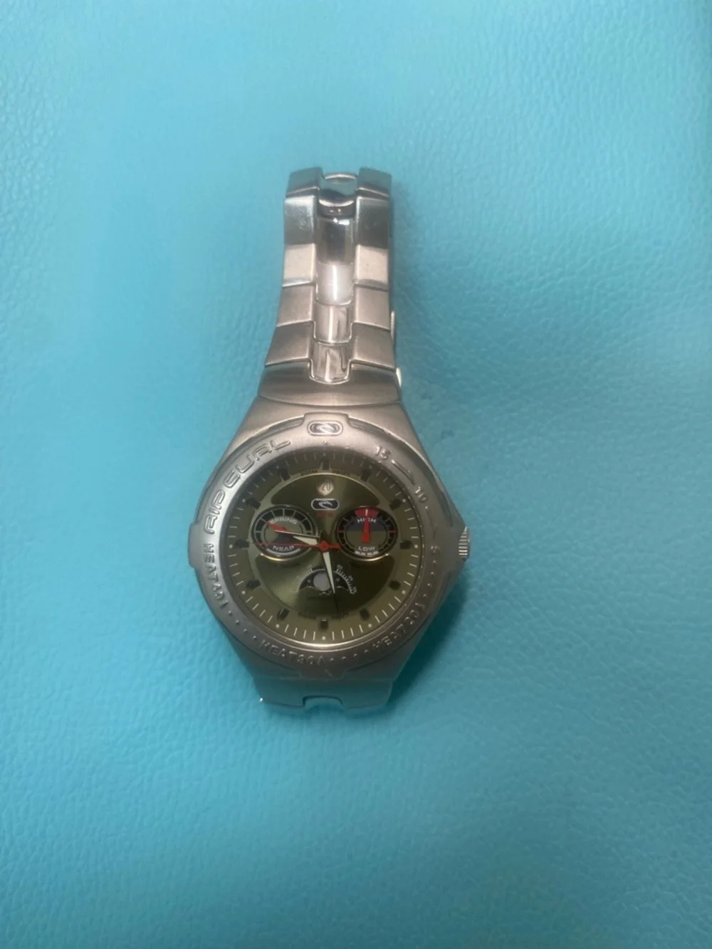 Rip Curl “ATS Ripmaster”Men’s Stainless Steel Watch - Olive Dial
